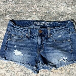 American Eagle Outfitters Women's Blue Denim Shorts